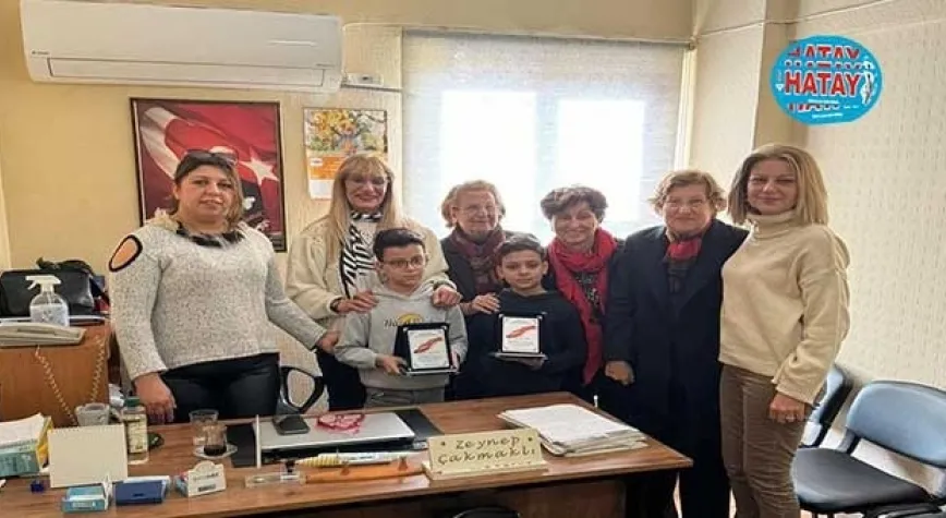 PROJE PLAKETLE ONURLANDIRILDI