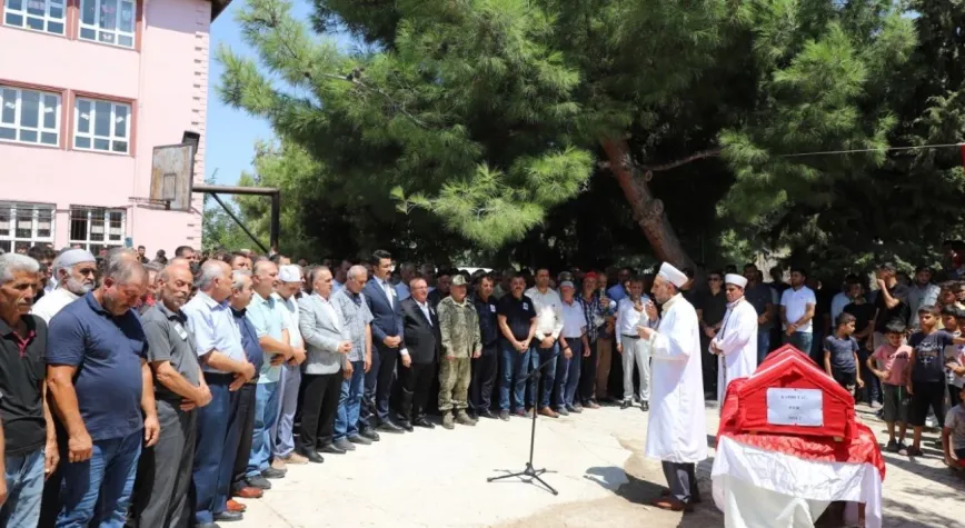 Rahatsızlanarak hayatını kaybeden er, Hatay'da defnedildi