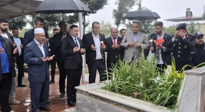 Ramazan Bayramı’nda Şehitler Dualarla Anıldı