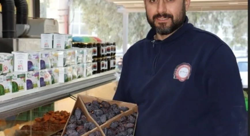 Ramazan Sofralarının Vazgeçilmezi Hurma Tezgahlarda