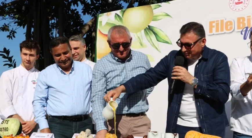 Rektör Duruel festivale katıldı