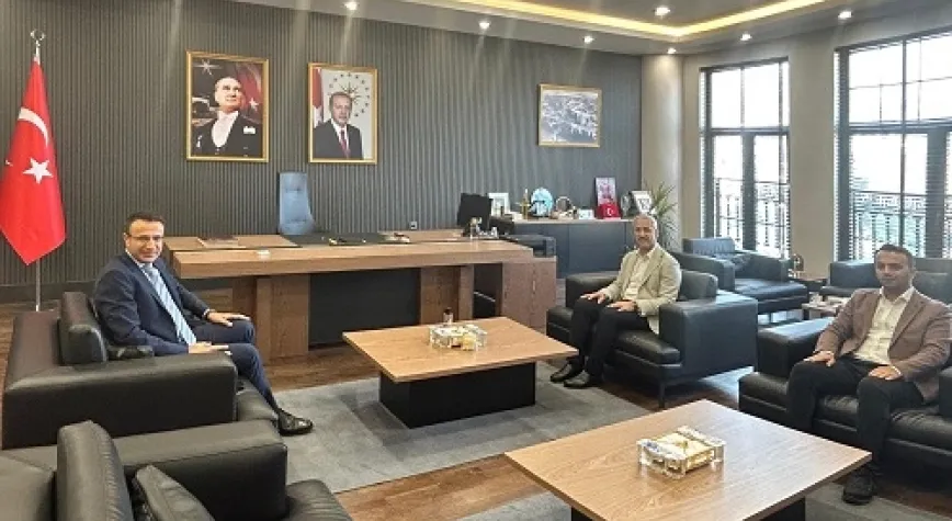 Rektör Eren'den Kırıkhan Kaymakamı Akpay'a Ziyaret 