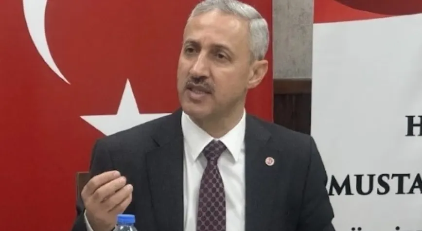 REKTÖR EREN'E DUYGUSAL KUTLAMA