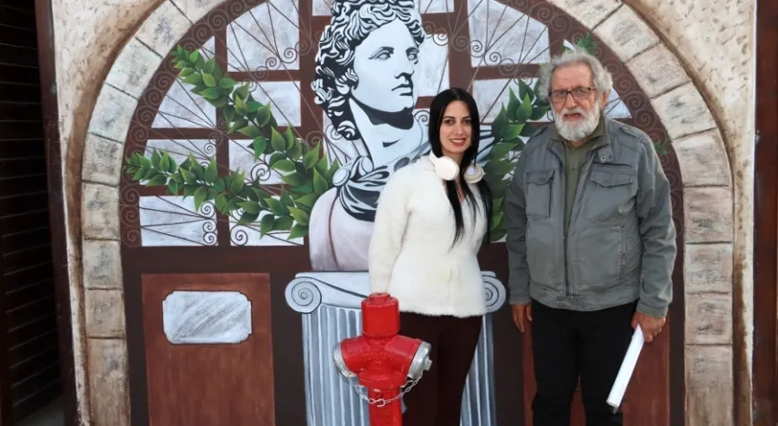 Ressam Esra Sönmez'den Anlamlı Eser