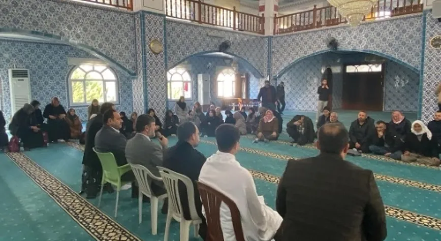 REYHALI'DA UMRE SEMİNERİ GERÇEKLEŞTİRİLDİ
