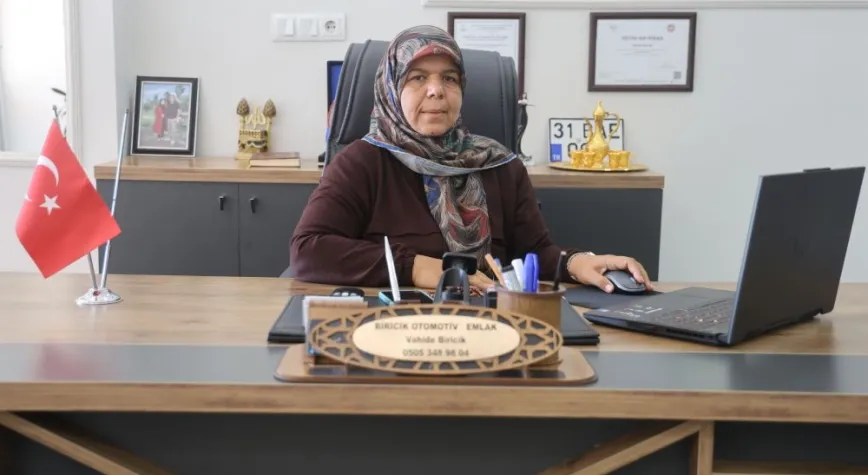 Reyhanlı’nın İlk Kadın Emlakçısı “Vahit Abi” Sanılıyor