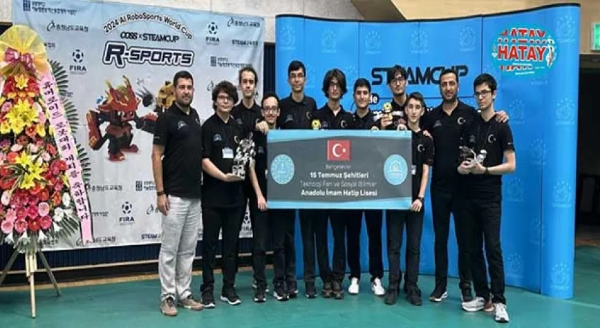 ROBOT YARIŞMASINDA DÜNYA ŞAMPİYONU OLDUK