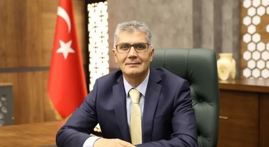 SAMANDAĞ-BASRA DEMİRYOLU YAPIM İŞİ KİTAPLAŞTIRILDI