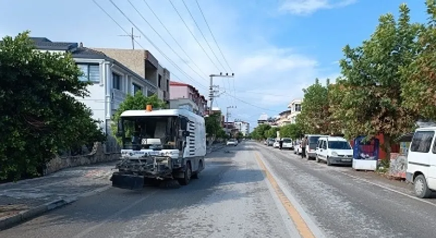 SAMANDAĞ'DA TEMİZLİK SEFERBERLİĞİ DEVAM EDİYOR