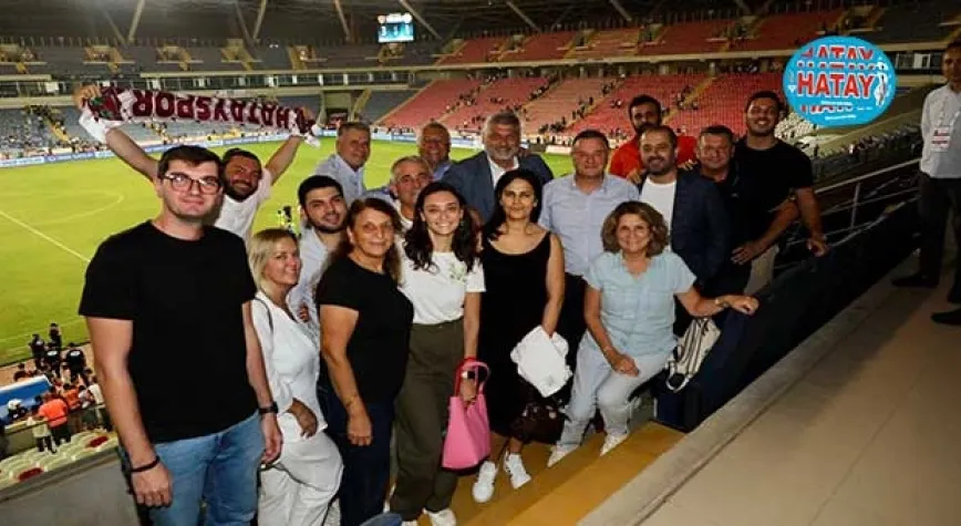 SAVAŞ'IN GALİBİYET SEVİNCİ