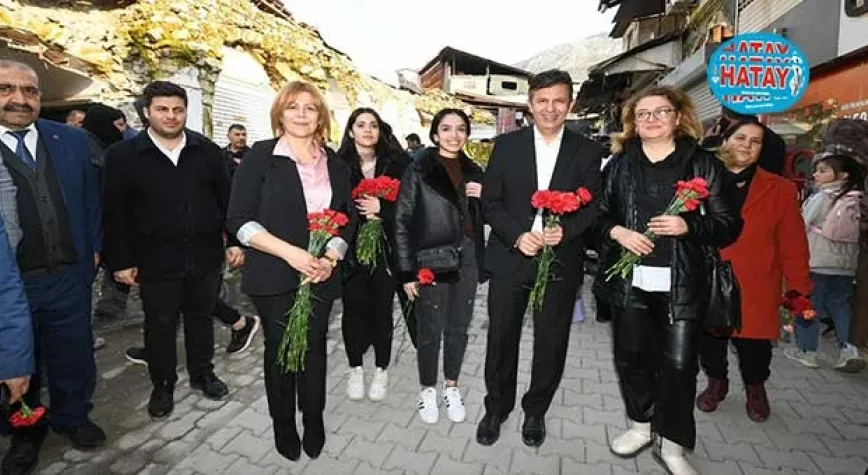 SEÇİM STARTINA UZUN ÇARŞI’DAN BAŞLADI