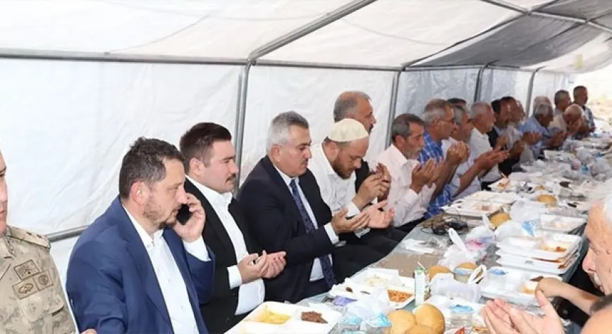 ŞEHİD  KÜÇÜK'ÜN RUHUNA MEVLİD
