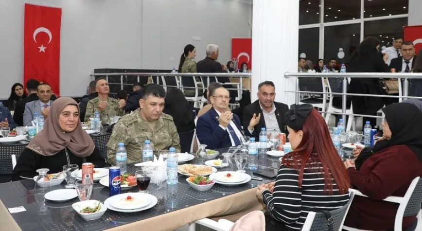 Şehit Ve Gazi Ailelerine İftar Yemeği