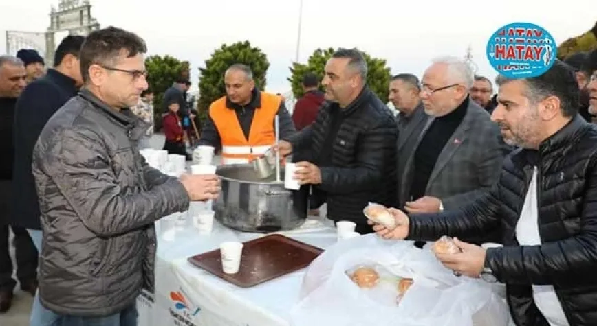 ŞEHİTLER VE GAZZE’DE HAYATINI KAYBEDENLERE DUA