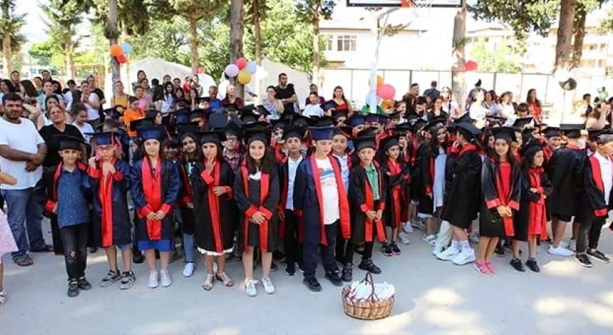 SERİNYOL’DA MEZUNİYET COŞKUSU