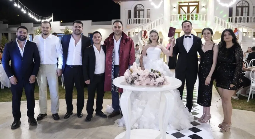 Siyaset, Sanat ve İş Dünyası Bu Düğünde Buluştu