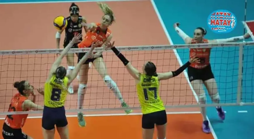Sultanlar Ligi’nde şampiyon Fenerbahçe Opet
