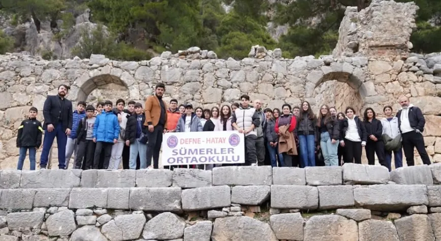Sümerler Ortaokulu Öğrencileri, Finike Turu Yaptılar