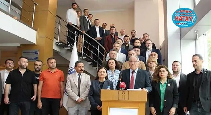 SUNA: MESLEKTAŞLARIMIZIN TUTUKLU YARGILANMALARINA İTİRAZ EDİYORUZ!