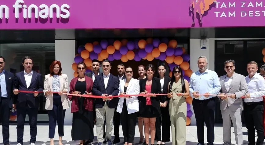 Tam Finans İskenderun Şubesi’ni yeni adresine taşıdı