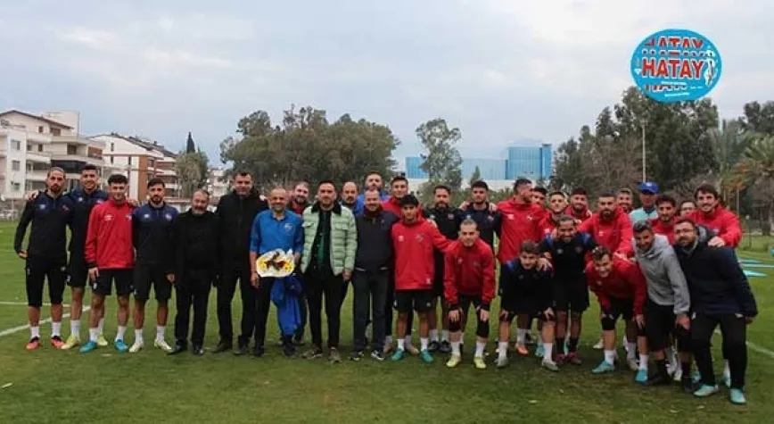 TARAFTARLARDAN İSKENDERUN SPOR'A MORAL ZİYARETİ