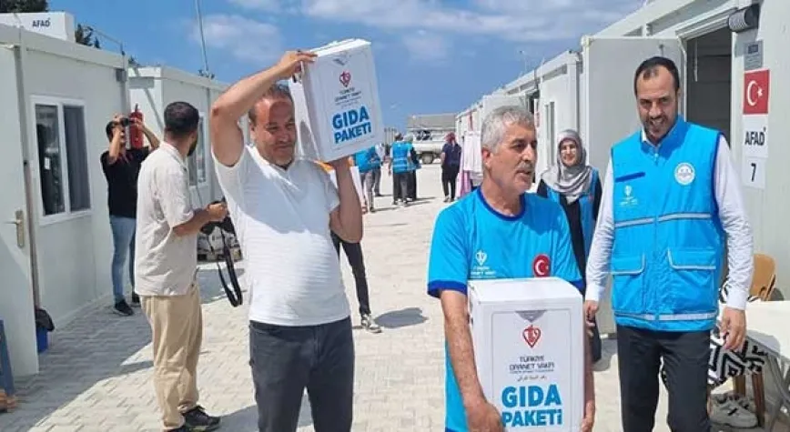 TDV  GIDA KOLİSİ DAĞITTI