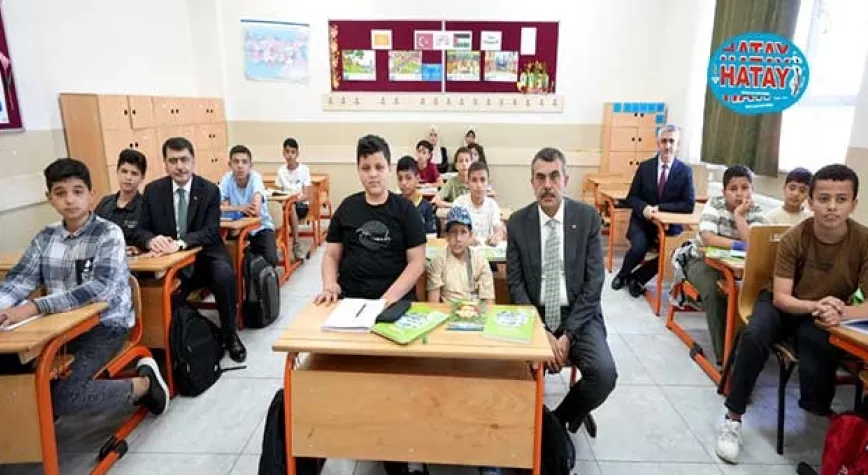 TEKİN'DEN GAZZELİ ÇOCUKLARA ZİYARET