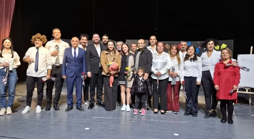 TİYATRO VE MÜZİKAL GÖSTERİSİ