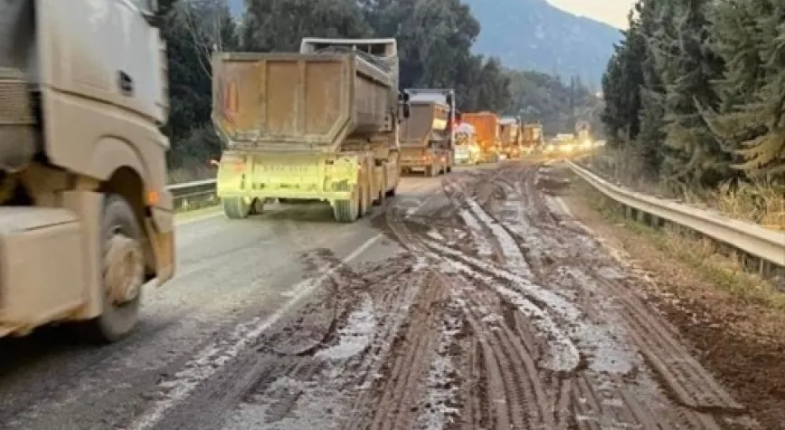 TRAFİK FELÇ OLDU