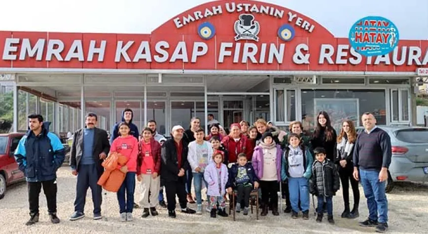 Tribün Lideri Songül Engelli Bireyleri Ağırladı