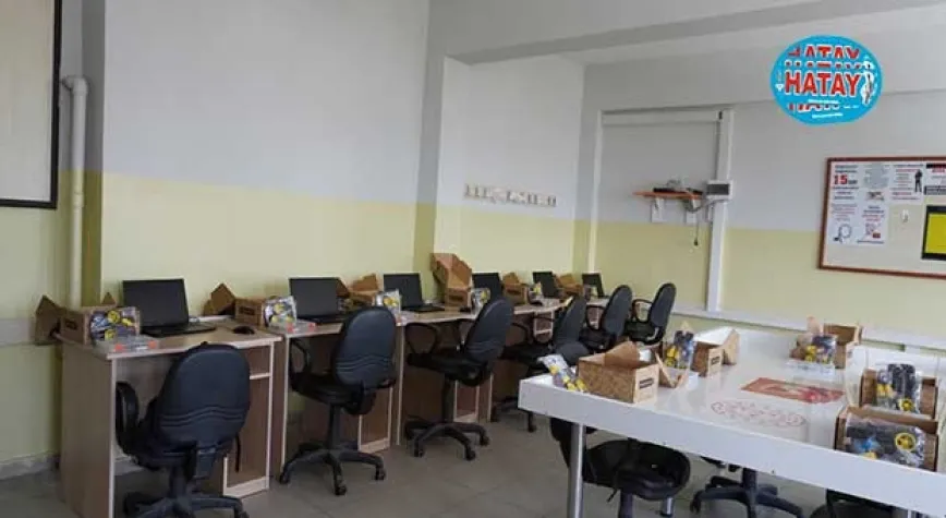 TÜBİSAD Hatay'da iki yeni Teknolojik Eğitim Sınıfı daha açtı