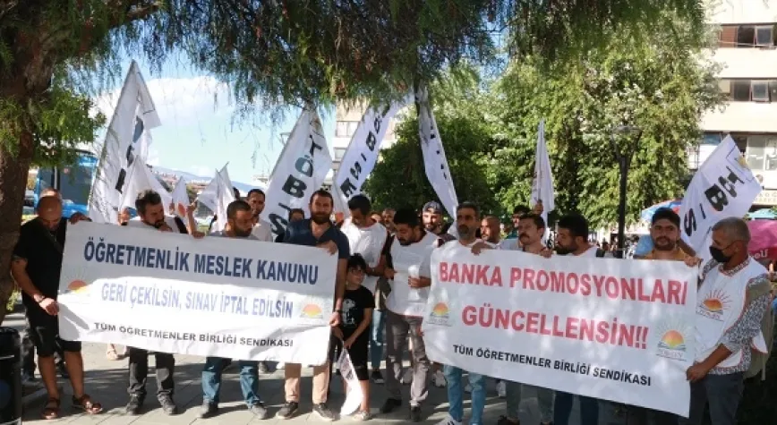 TÜM ÖĞRETMENLERE EŞİT MAAŞ TALEP EDİYORUZ