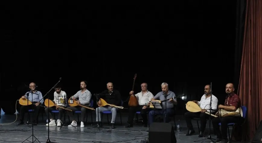 TÜRK HALK MÜZİĞİ KONSERİ GERÇEKLEŞTİ