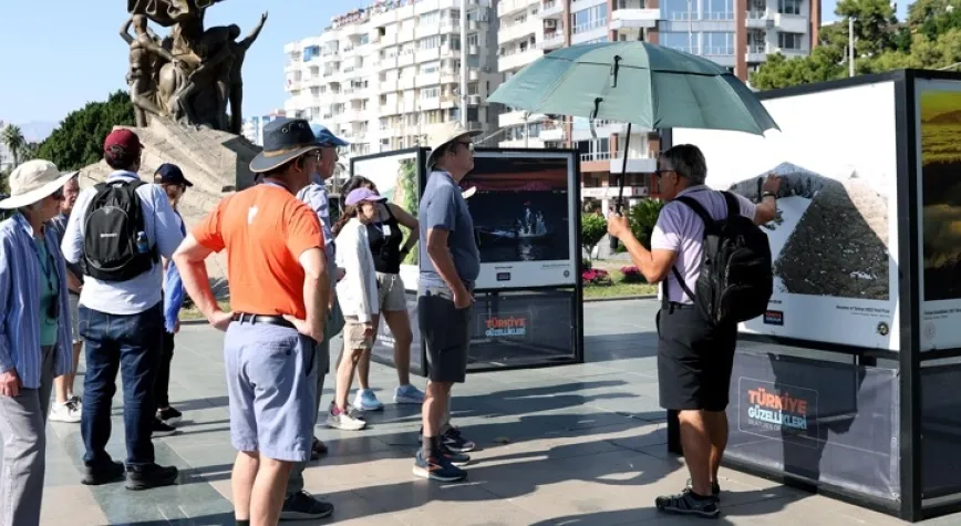 Türkiye Güzellikleri Sergisi Cumhuriyet Meydanı’nda ziyarete açıldı