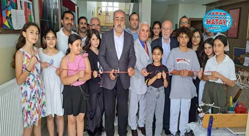 TURUNÇLU ORTAOKULU’NİN RESİM SERGİSİ BEĞENİLDİ