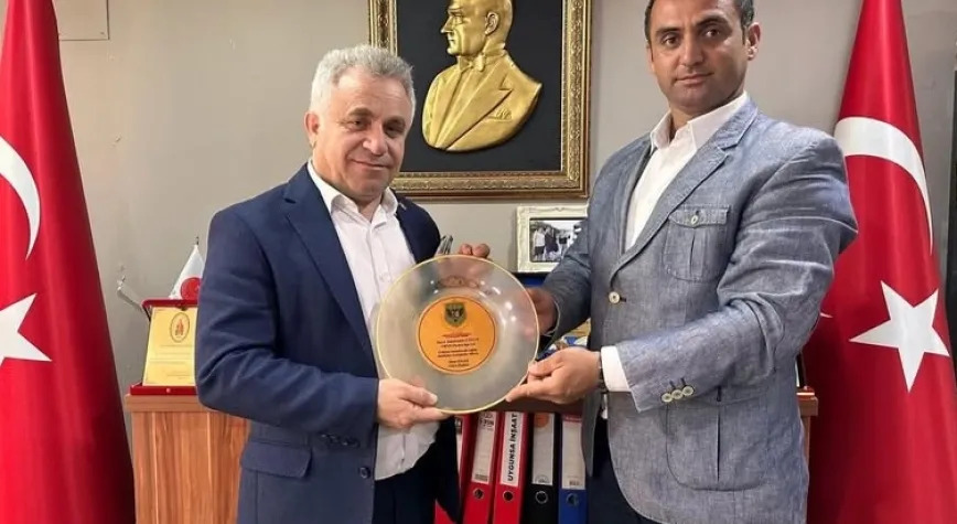 UBİAD’tan Başkan Uygun’a Teşekkür Plaketi