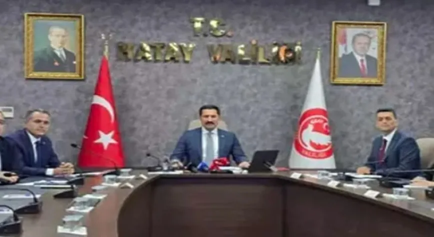 Üç Önemli Projeye İmza