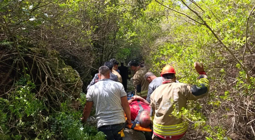 Uçurumdan Düşen Vatandaş İtfaiye Tarafından Kurtarıldı