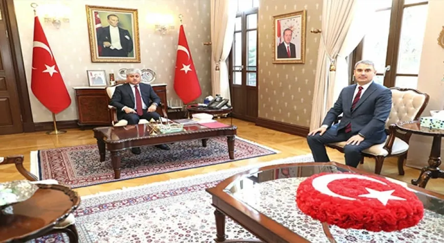 Vali Doğan, TÜİK Hatay Bölge Müdürü Altanlar’la görüştü