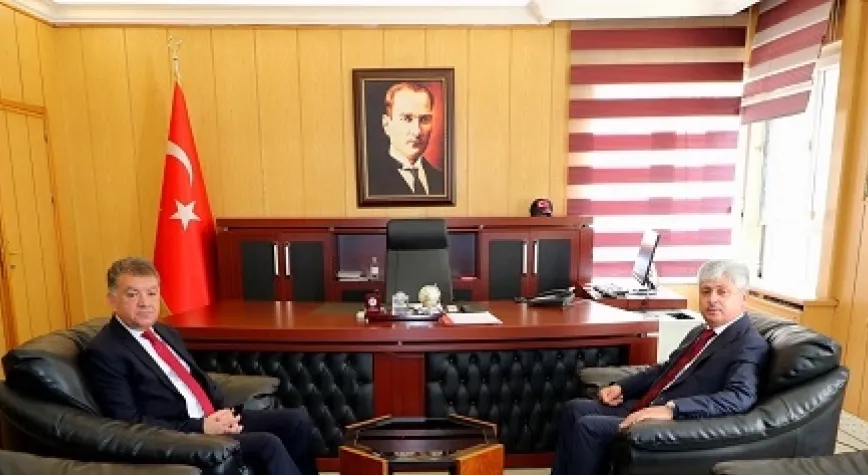 VALİ DOĞAN’DAN YARDIMCILARINA NEZAKET ZİYARETİ