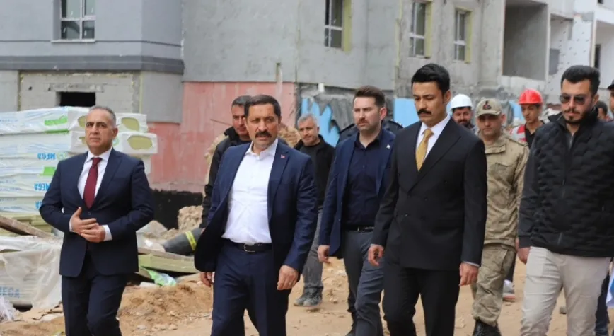 Vali Masatlı Altınözü’nde 3. Etap Toki Konutlarını İnceledi