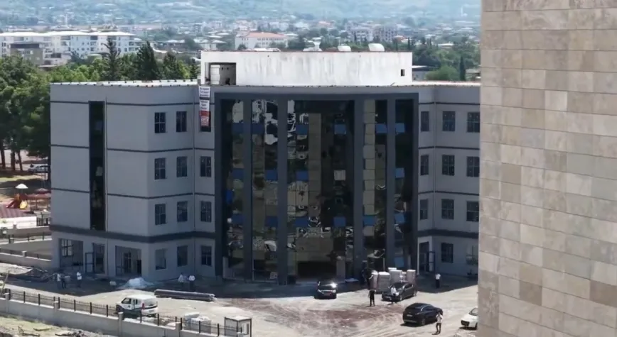 Vali Masatlı, Dörtyol’daki sağlık merkezlerini yerinde inceledi
