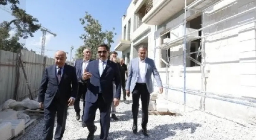 Vali Masatlı Tarihi Meclis Binasında