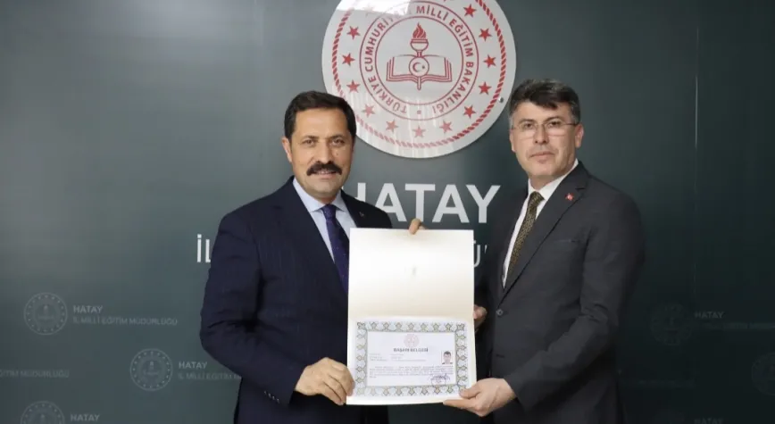 Vali Masatlı’dan 2. Hatay Robot Yarışması Ekibine Başarı Belgesi