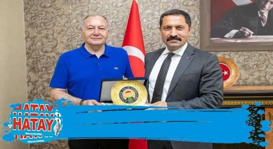 VALİ MASATLI’YA PLAKET