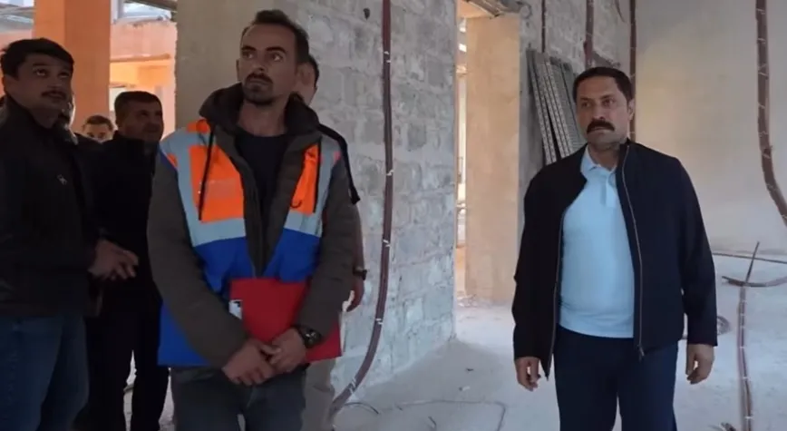 Valilik binası küllerinden doğdu