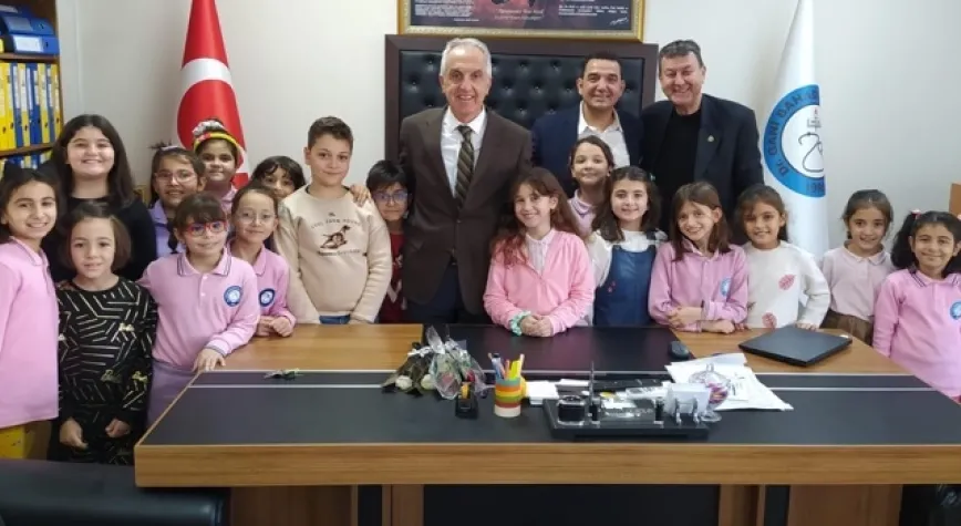 YARDIMLAŞMA DERNEĞİ'NDEN ÖĞRETMENLERİMİZE JEST
