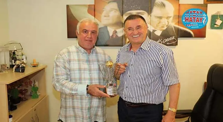 Yavrum’dan Lütfü Savaş’a Yapılan Saldırıya Kınama