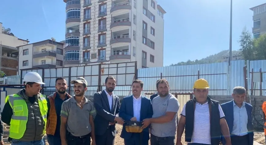 YAYLADAĞI GENÇLİK MERKEZİ’NİN TEMELİ ATILDI