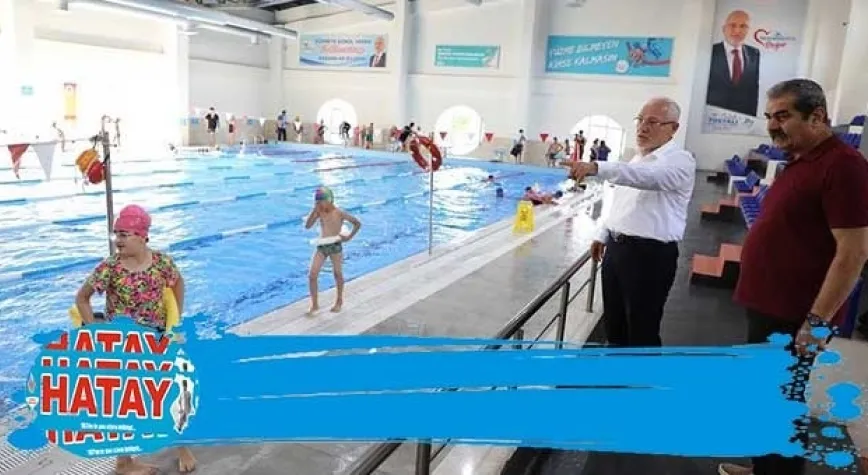 YAZ YÜZME KURSUNU ZİYARET ETTİ